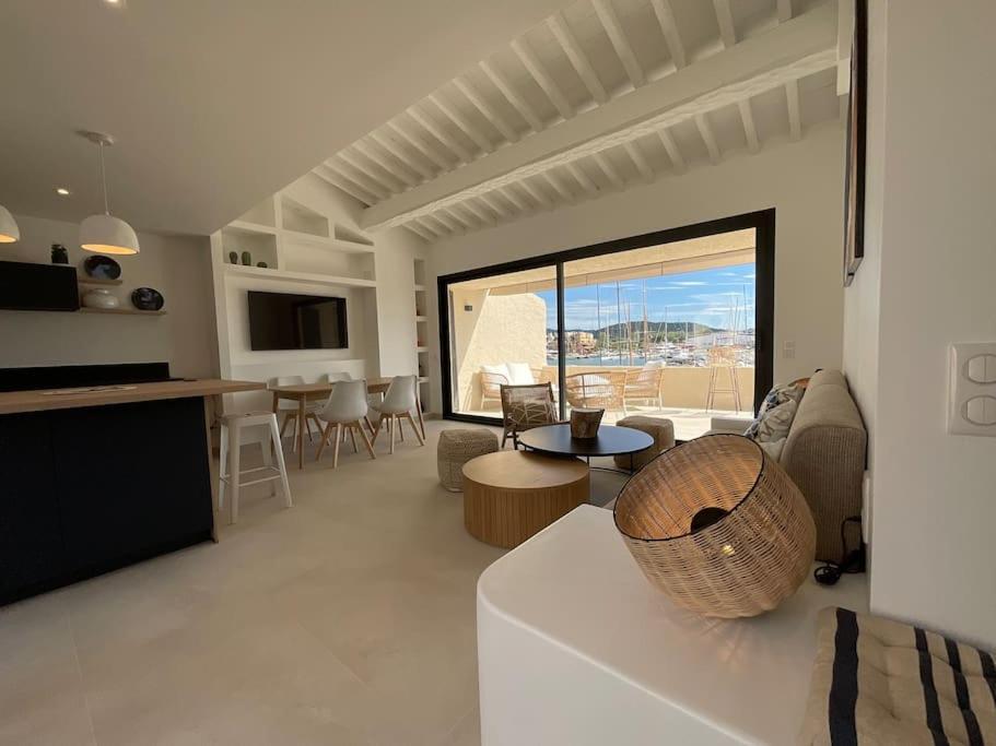 Au Coeur D Un Port Apartamento Cogolin